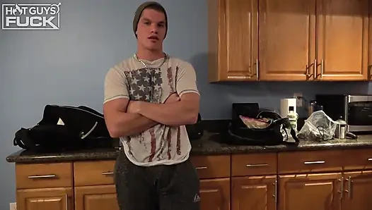 Delici ateşli Kanadalı hatunla sikişiyor