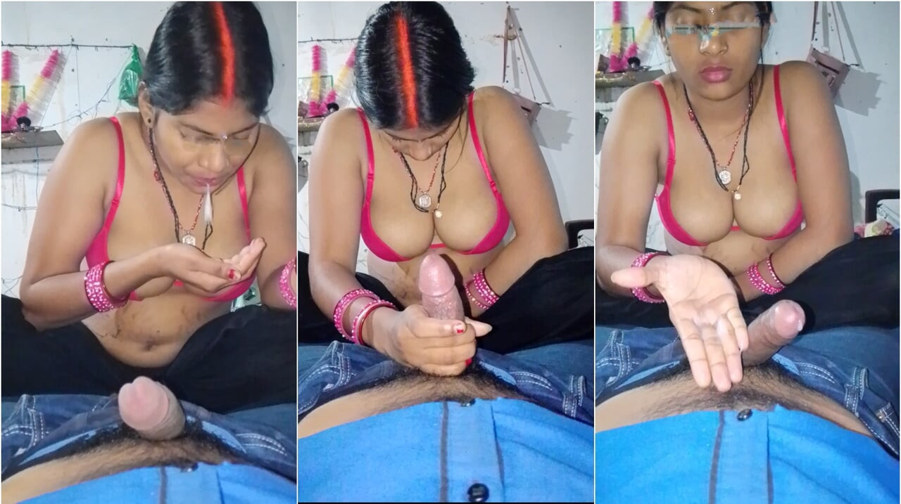 Best handjob of big breasted sister-in-law Hindi audio, handjobs