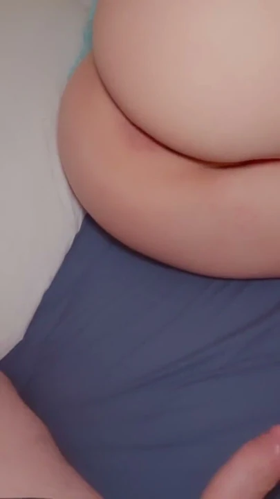 Amatör milf üvey gets ona büyük göt destroyer | Klip 1