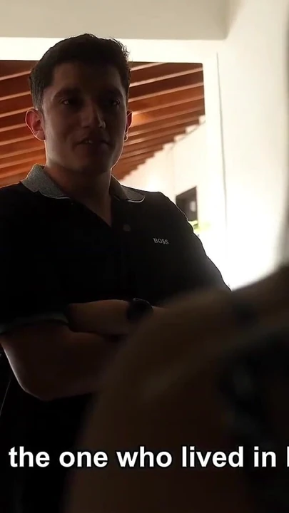 Kiracı kirayı ödeyemiyor, bu yüzden ev sahibine pembe, eşleştirilmiş amcığıyla ödüyor | Klip 1