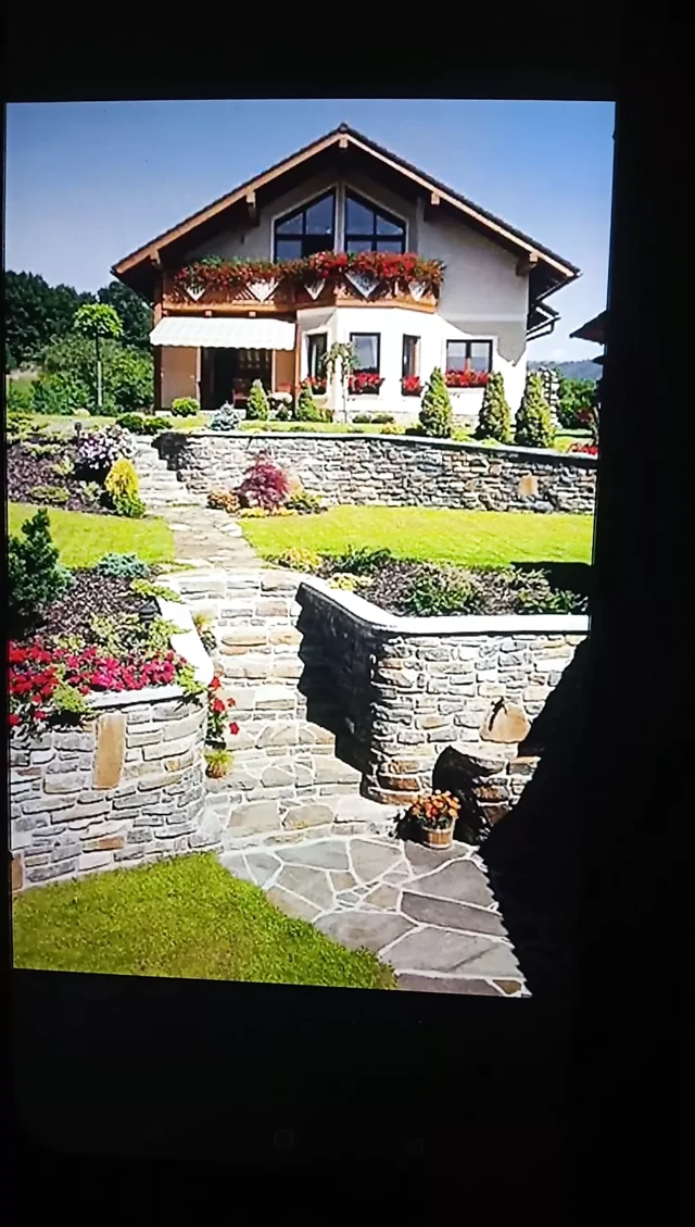 Sarışın ve üvey kardeş karantinayı bir sonraki seviyeye taşıyarak seks yapıyor