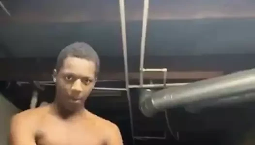 Taşkın adam sert sikiliyor