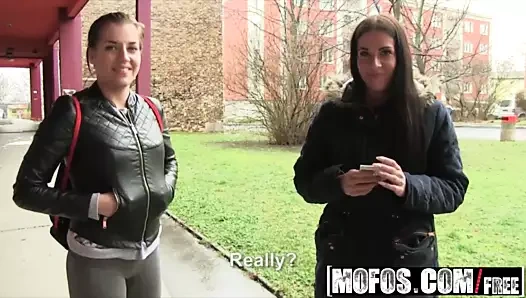 Halka açık alımlar - euro piliç para için eşek yanıp sönüyor