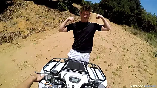 NextDoorBuddies - offroading'den boşaltmaya, göt dilleme ve dölleme