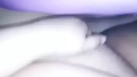 Tombul milf parmak kedi