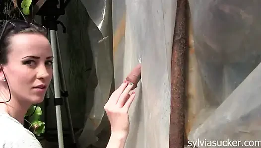 Serada duvar deliğinden içeri sakso! Benim, Sylvia Chrystall'in fetiş sanatı fantezileri! Gerçekten sanatsal sahne!
