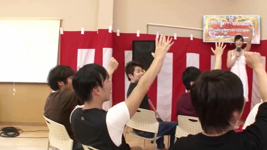 Japon kız elleri bağlı sikiliyor - dölleme