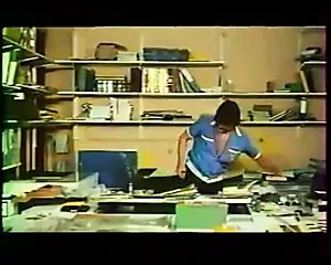 Classic French : L'initiation pornographique de Virginie