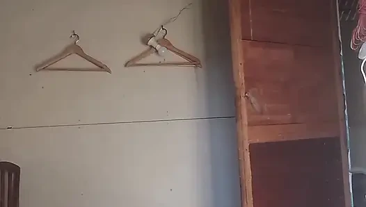 Olgun kadın şişiyor