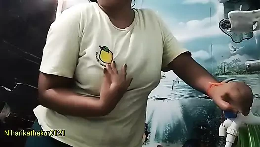 Ateşli sapna banyo özel videosu