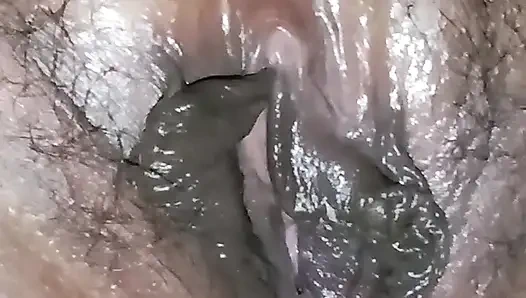 Hintli ulusal kız üvey annem amını parmaklıyor ve mastürbasyon yapıyor