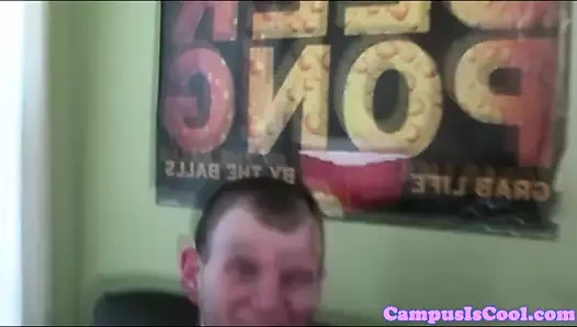 üniversite öğrenci saksocu içinde yurt parti