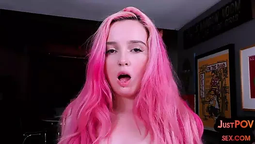 Deldi anal genç sürtük sürmek çük pov sonra derin oral seks