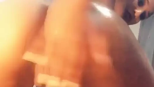 Seksi somali kız gösterme ona kedi