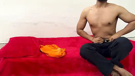 Hintli üvey kız üvey babasıyla sert seks yapıyor