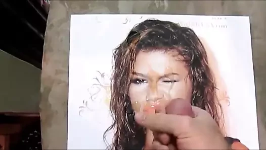 Zendaya Coleman Cum Tribute 02
