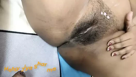 Hint dik yenge hoşlanır bir gece ile bir büyük siyah horoz