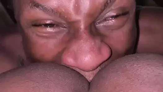 Stilebhalifa1 büyük tombul kadın