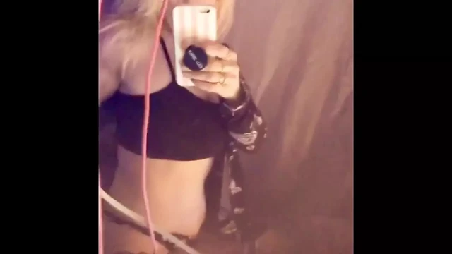 Трение киски и сквирт многократно только для того, чтобы вы видели