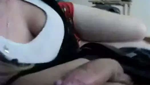 Kafa veren sevimli kız arkadaşı