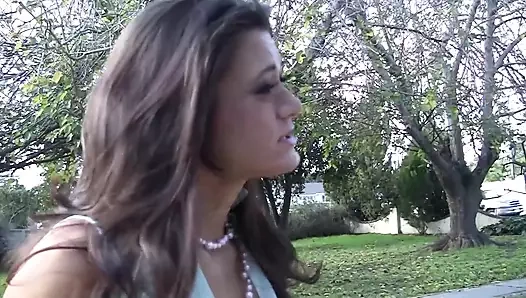 Hot brunette loves cumshot in mouth