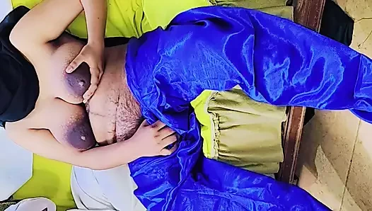 Karı koca evde arkadaş seks yapıyor