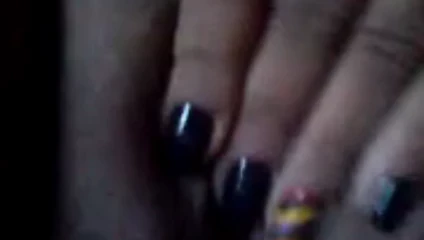 mulher tocando