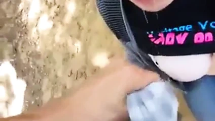 Derin boğaz oral seks ile boşalmak içinde ağız içinde kamu