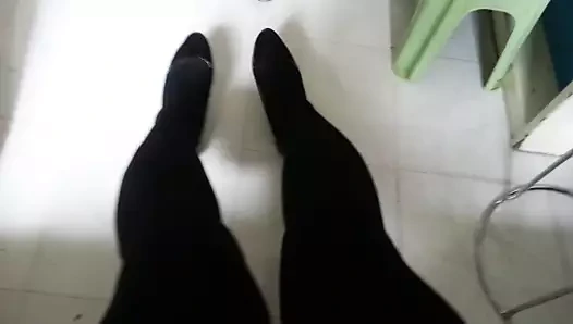 Külotlu çorap teaser 23 ile siyah patent pompaları