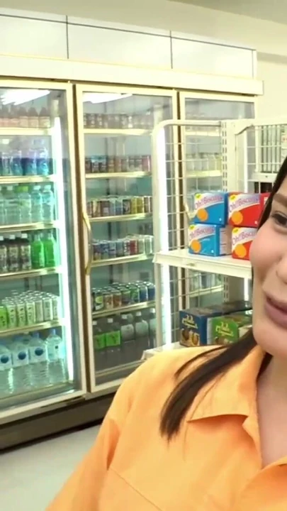 Aşırı popülerlik alan video koleksiyonu halka açık yerlerde filme alındı 2 | Klip 2