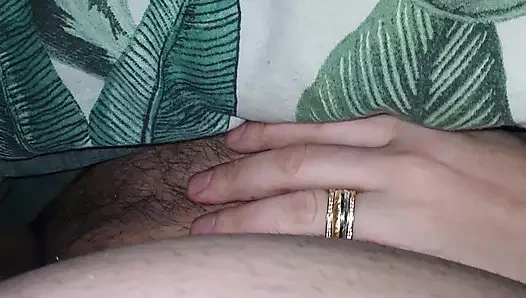 Küçük yarakla çalış ve bana gücünü göster