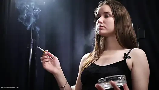 Seksi stüdyo duman ruh hali zarif esmer vibes