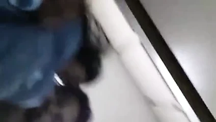 Play'n wit eski kız arkadaşının dudakları!