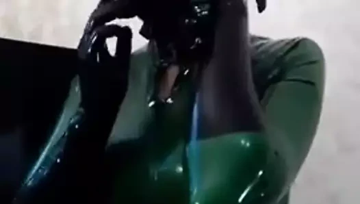 Catsuit lateks gaz maskesi