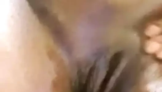 Sıcak jamaican scorpio losyonları ona kedi