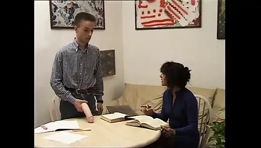 Sevgili öğretmenle anal sikişiyor