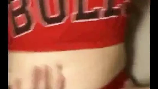 Salope amatrice aux enormes nichons bien niquee