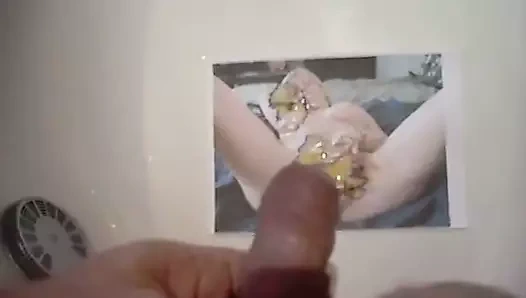 Bir xhamster üyesinden harika sidik haraç :)