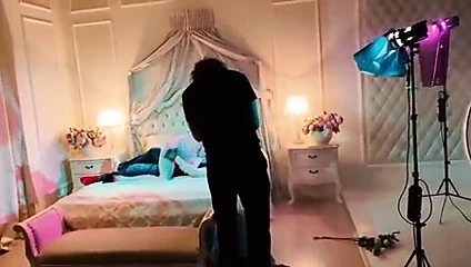 Imdian en iyi porno. sadece bir.. kardeş üvey anne var