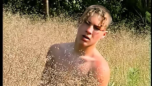 Kedi veren fahişeler!