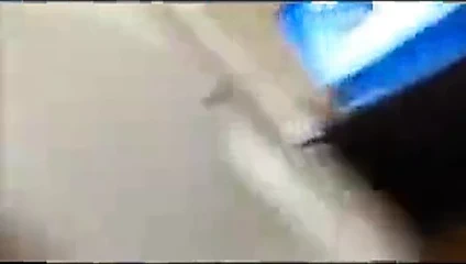 metresi pissing üzerinde köle