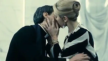 Laura baldi seks sahnesi