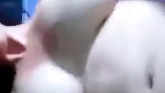 Muhteşem esmer bebek istiyor için sikme