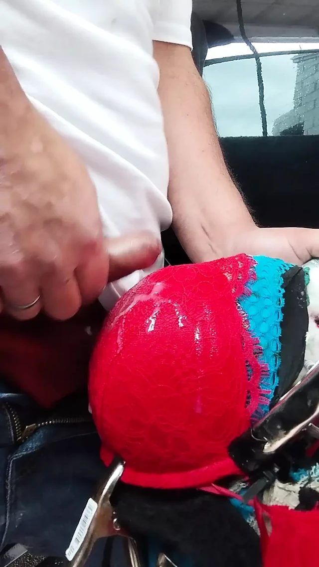 Red Bra Fuck & Cum