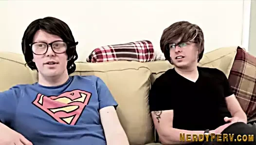 Leeds inek yarak emen İngiliz'e fışkırarak boşalıyor