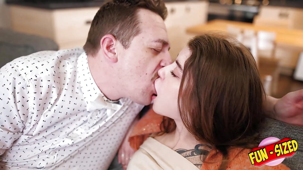 Funsize gençler - minyon hatun Eden Ivy götten sert sikiliyor anal