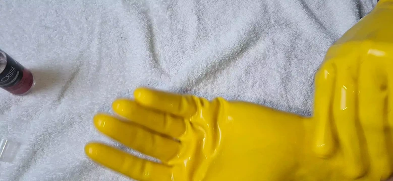 Rex ve Sarı Lateks Eldivenler