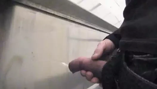 Ofiste teşhirci. eski düzenleme.