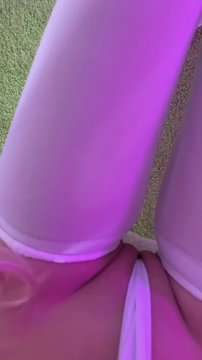 Bu küçük bakış senin için çok mu çekici?