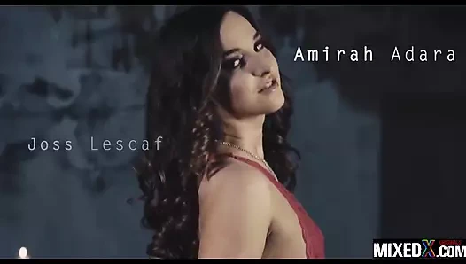 Genç Amirah Adara götünü canavar yarakla genişletiyor